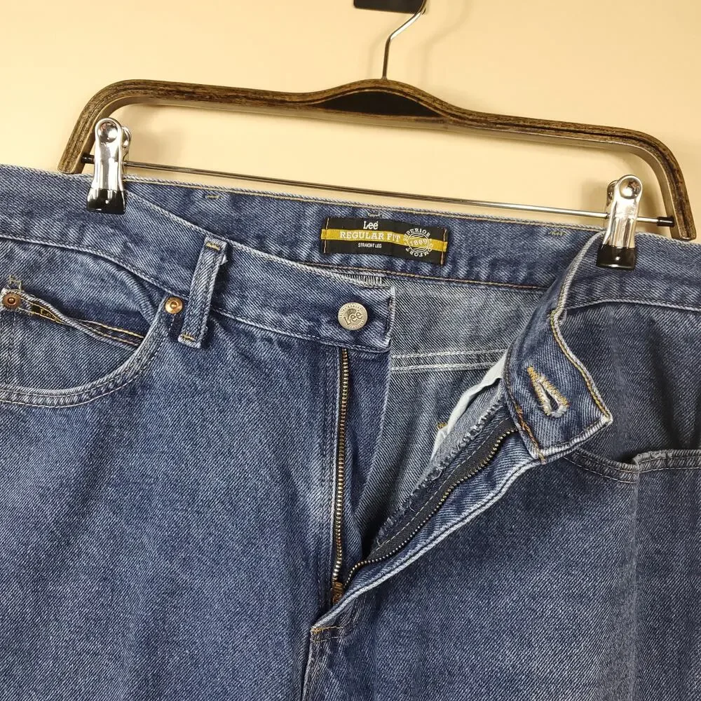 Lee relaxed fit